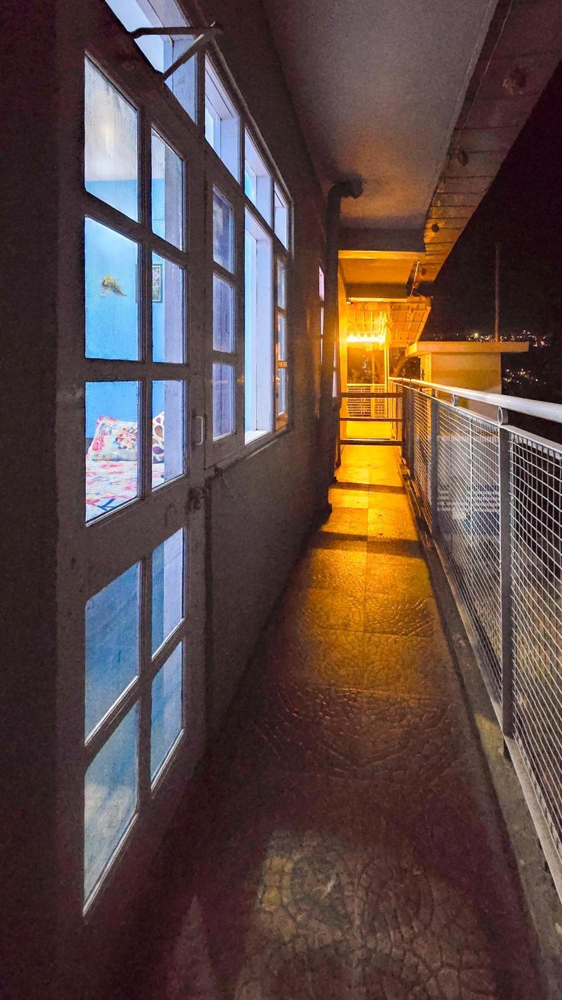 The City Escape Farmstay 西姆拉 客房 照片